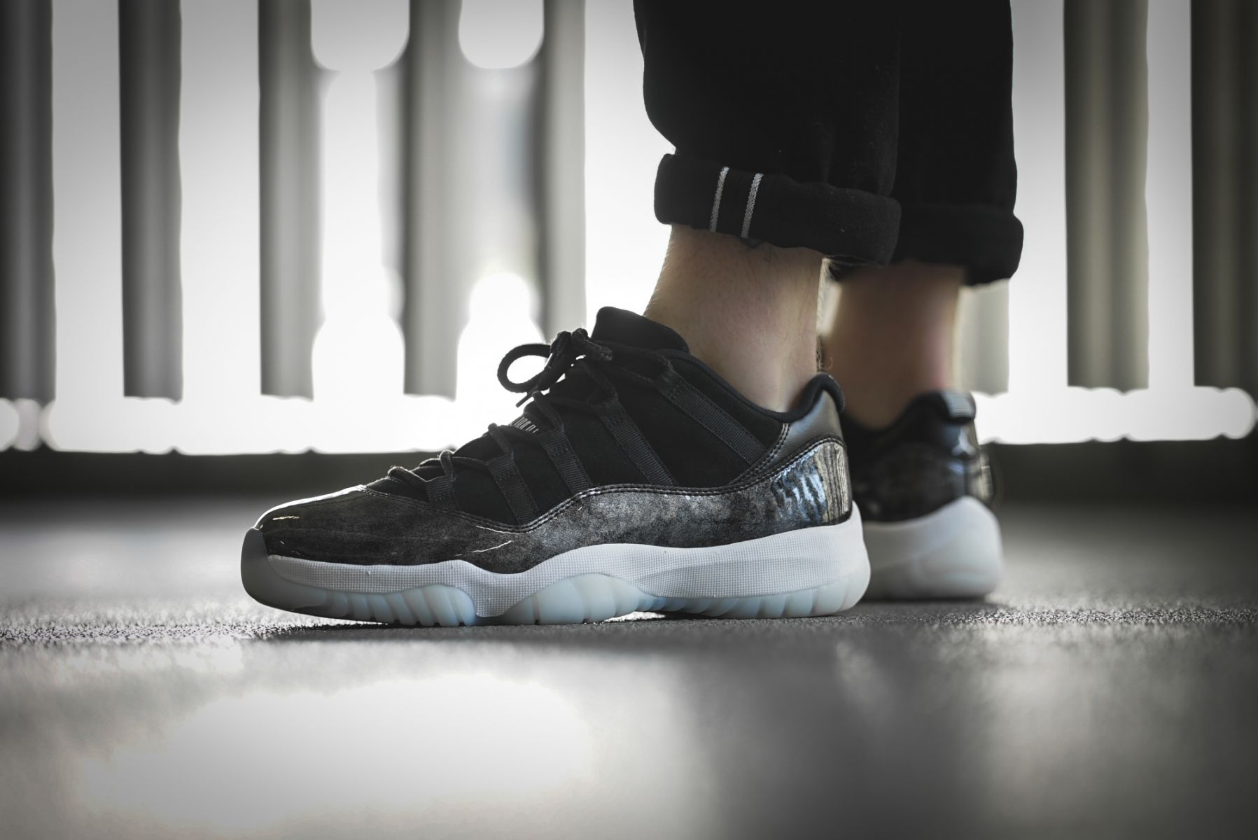 Air Jordan XI Low Barons 528895 010 Grailify